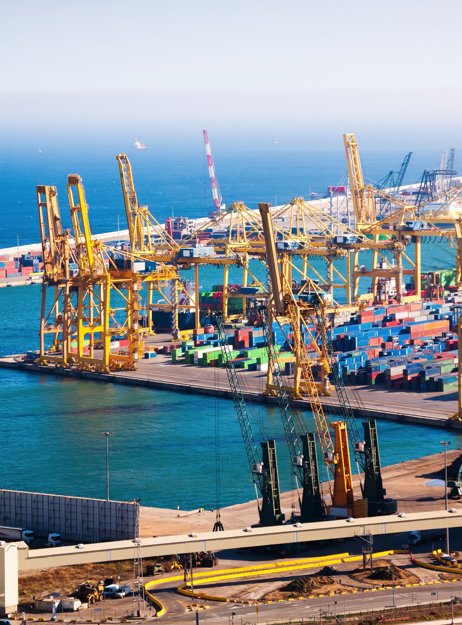 Multimodal Rail-Sea Logistics Parks